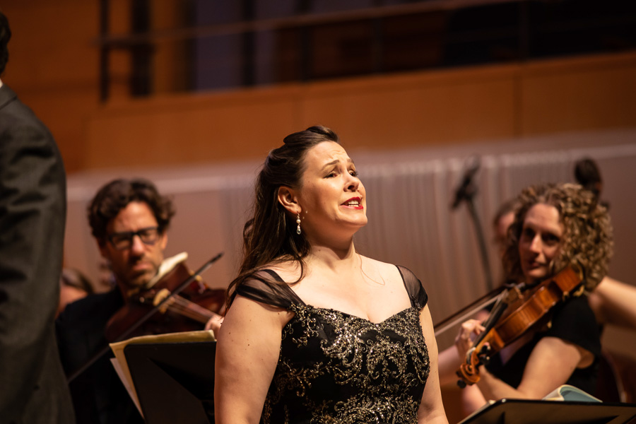 ahe the mozarts the haydns & the bear soloist jacueline porter, soprano, image oliver miller 2