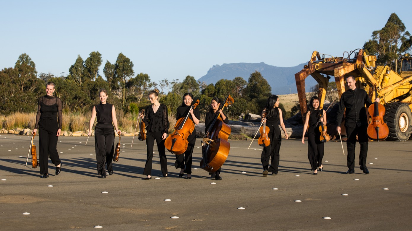 momentum 2 credit alastair bett
